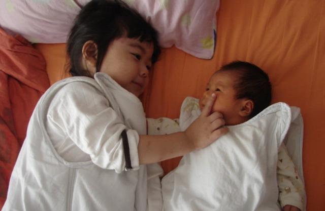 弯弯|孩子面对困难时,家长的那些做法会让孩子不能直面困难,很现实