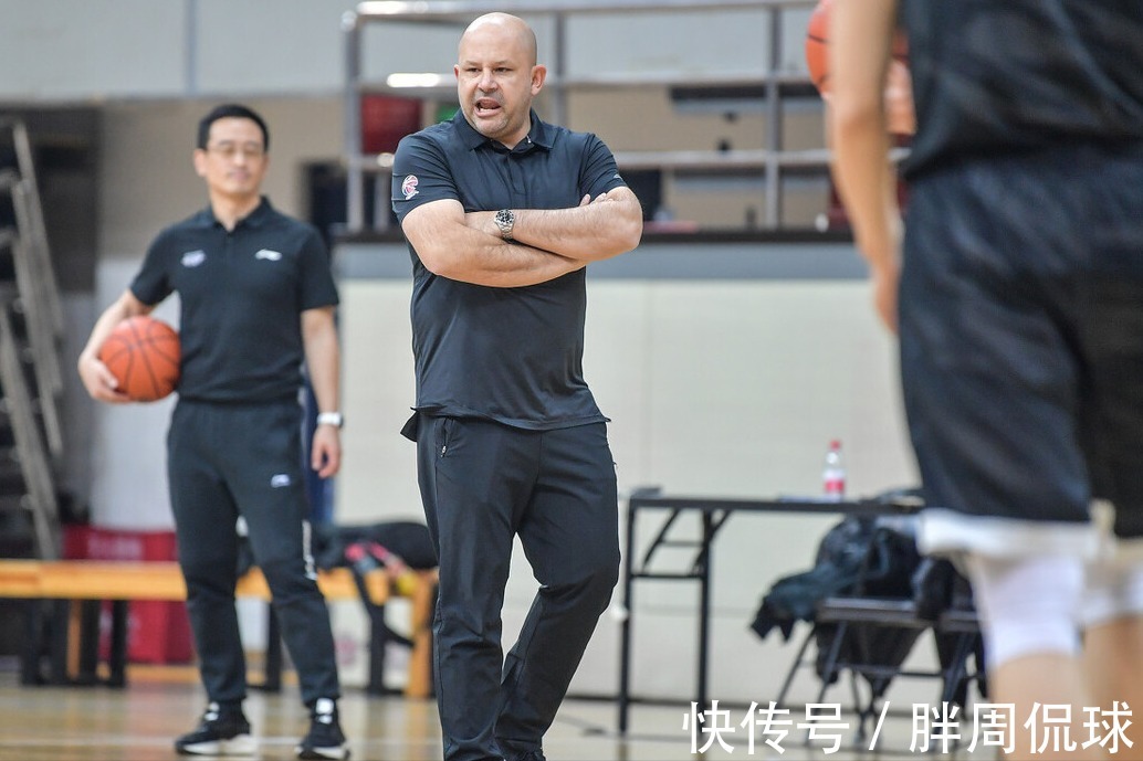 林书豪|雅尼斯不等了!北京首钢宣布最新决定,林书豪迎CBA生涯转折