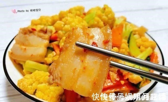 花菜|“它”是碱性食物,女人常吃增强体质,少掉发,抹平赘肉小肚子