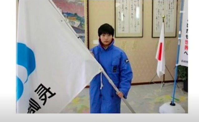 萌奈美的|日本天才少女堕落史,杀害闺蜜,逼死父亲,她是如何成“魔”的?