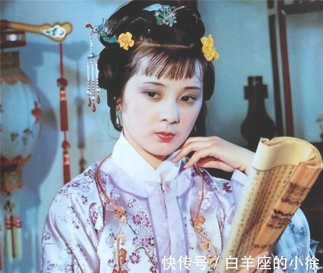 书房@红楼梦:为何刘姥姥只夸书房不夸黛玉?你看她发现了黛玉什么秘密