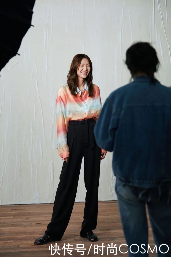 设计师刘雯再上线，这次实穿性5颗星|时髦办 |女生一定要知道的高级感香水，你懂的\＂,\＂i10\＂:\＂美人计