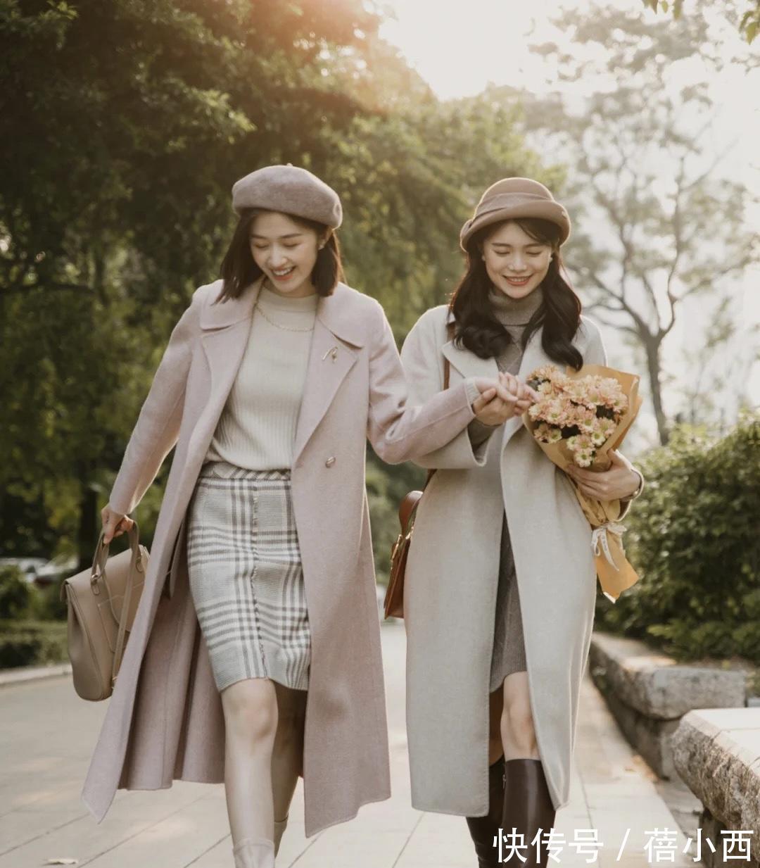 女人味|奔三奔四的女人,今年建议多穿“黑色大衣”,这样搭简约又显气质