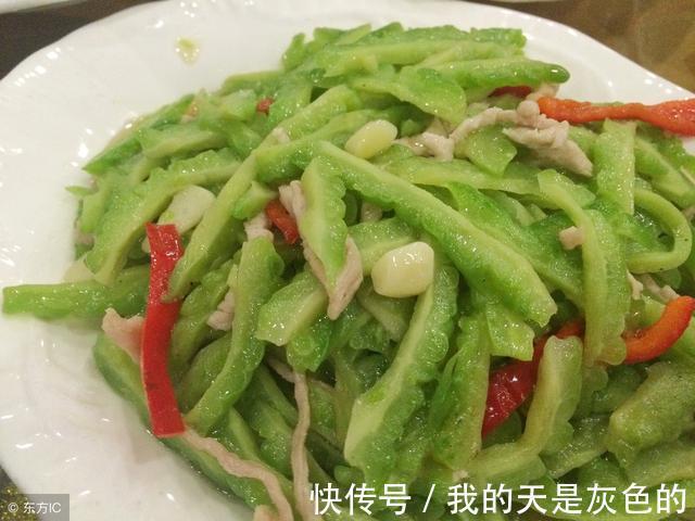 苦瓜|糖尿病如何控制并发症,研究发现每天吃点这可让血糖慢慢降下去