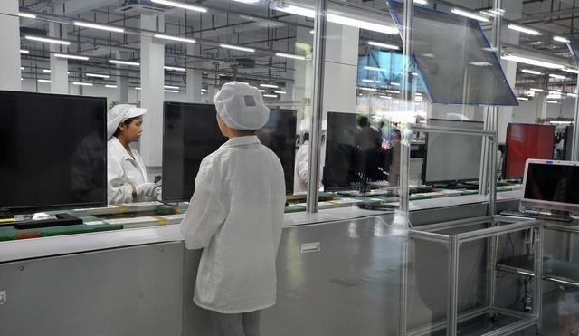 ksf|富士康普工怒晒4张工资条,网友:唉,这就是我们