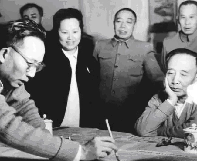  郭沫若|林徽因为何和郭沫若对着干起来？加上梁思成一块，还是没成功