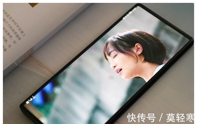 手机|荣耀高颜值拍照手机清仓,1亿主摄+100W+256GB,半年