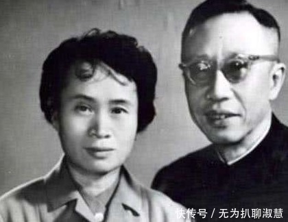 马上|溥仪第一次发工资足足60块钱，马上跑去买2件东西，不愧是皇帝