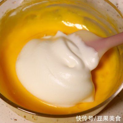 玉米油|#健康甜蜜烘焙料理#射手座星座蛋糕：蓝海蓝莓