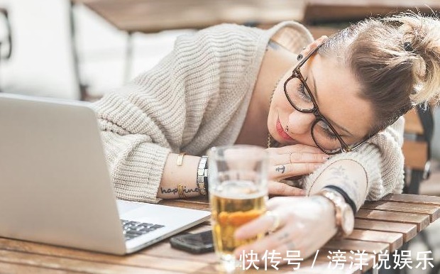 女性|女性经常掉头发，或与以下原因有关，多数人却不知，不妨了解下
