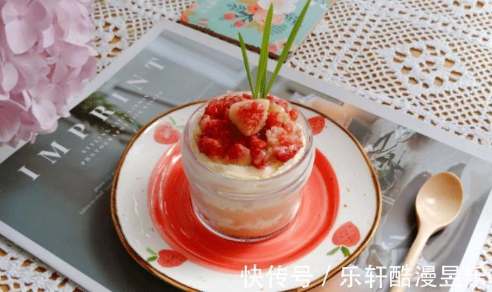 夏日|不用烤箱，不用面粉，5分钟就能搞定的夏日小甜品