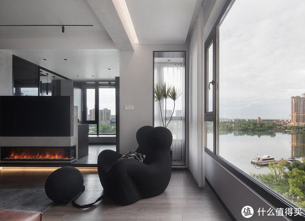 平开窗|年末家居盘点:家里的各个空间适合什么类型的门窗?