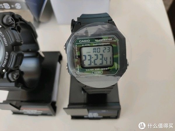 卡西欧Casio DW-9052-1V （真W217-H）测评