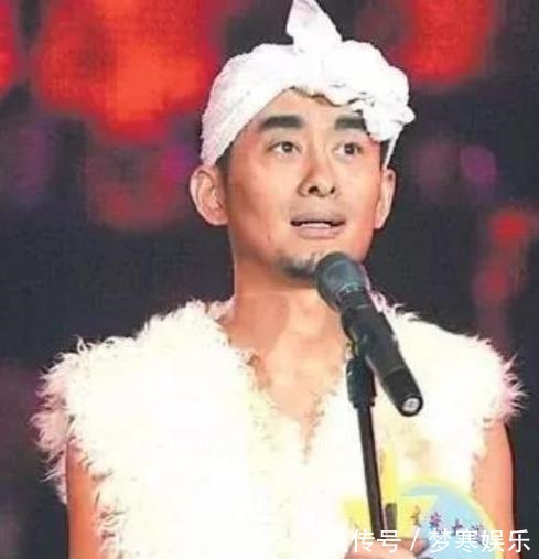 擊敗鳳凰傳奇，草根歌手阿寶翻車后退隱歌壇，現(xiàn)在變成軟飯男？