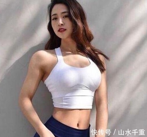 小姐姐 清纯可爱的打底裤小姐姐青春逼人又充满魅力,尽显女神独特的气质