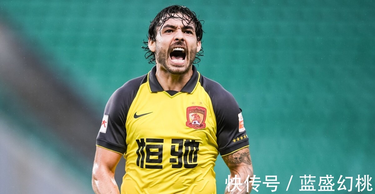 |中国归化高拉特成为了笑话前恒大核心暗示,他将退出中国国籍!