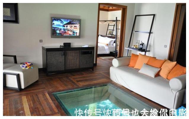 玻璃|不用铺木地板,在屋里装玻璃地板,好看还整洁,真方便