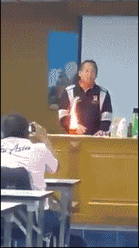 |搞笑GIF:闺蜜说她找到了男朋友,差点我就相信了