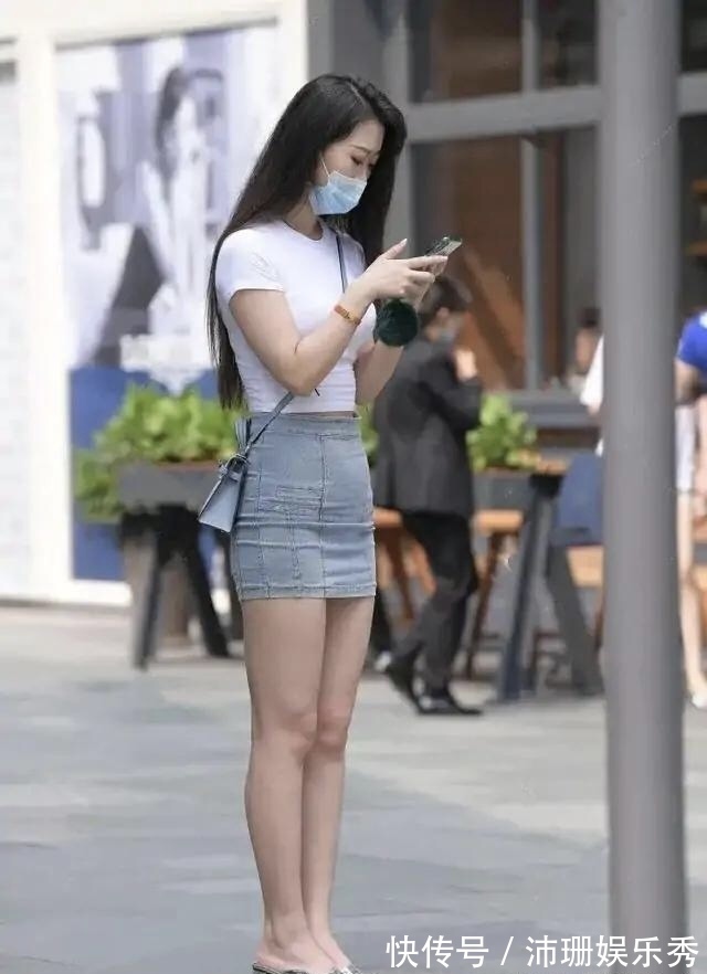 时髦|不要错过了“A字裙”,像美女这样穿,时髦又修身,何愁不受欢迎