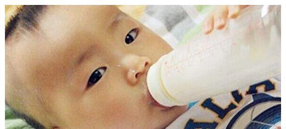 月龄|宝宝断奶最佳月龄,不是6个月,而是这个时候!孩子长大会感谢你