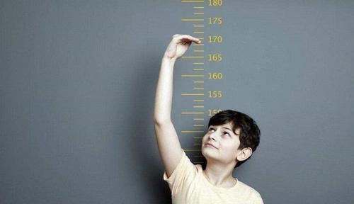 钠离子|儿童营养专家这5种食物是“身高克星”，家长别再给孩子吃了