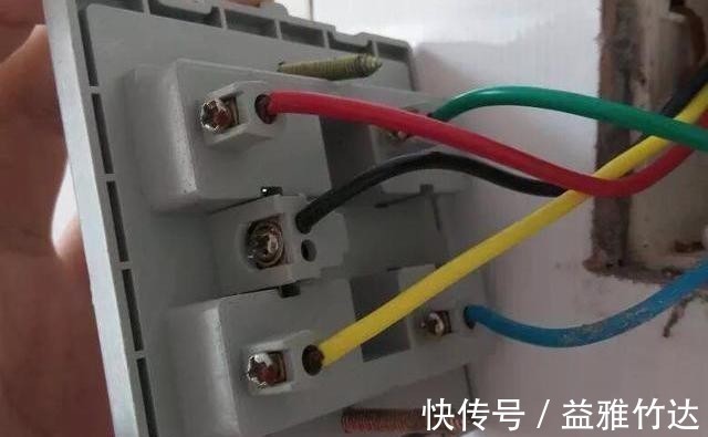 接线|家里插座接线是左零右火,空开接线左火右零,为什么?要处理吗?