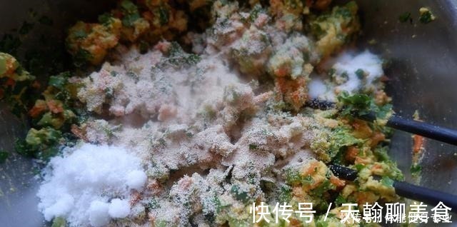 窝窝头|玉米面这样做不但营养更加丰富,口感又松又软,而且颜色鲜艳亮丽