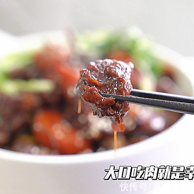 气血两亏|这道红焖羊肉，一上桌就被哄抢一空