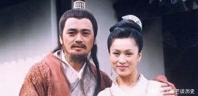 天龙八部中的一个大忠臣,历史上是个篡位者,坑苦了段正明