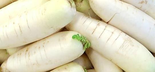 白萝卜|白萝卜和此物一起炖,色斑消失了,免疫力提高,给身体做个大扫除