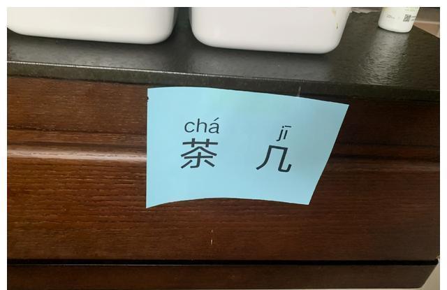 年轻人|“奶奶式早教”获赞,年轻人都难赶得上,果然好婆婆都是别人家的