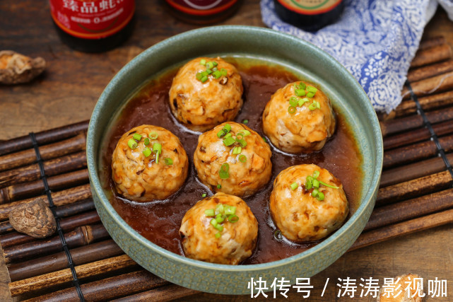 肉丸子不用油炸,蒸一蒸就上桌,香嫩好吃营养不流失,老少皆宜