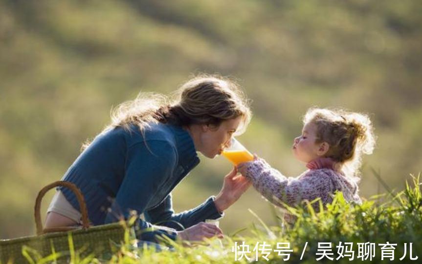 家长|舍得在这四方面“较真”,孩子会更有出息,父母教育的正确方式