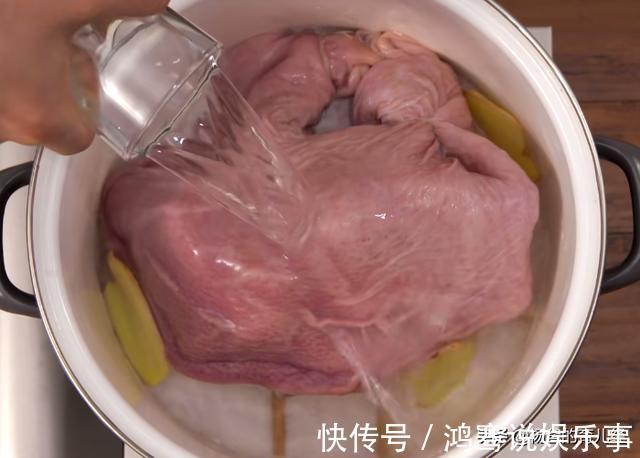 纱布袋|居家分享猪肚鸡的好吃做法,鲜香肉嫩,营养美味,孩子爱吃的美食