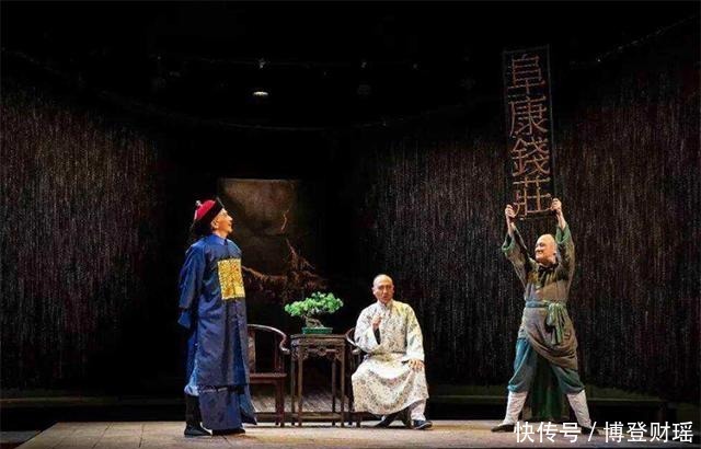 加身|胡雪岩:生前黄马褂加身,死后一角寿衣被撕,盗墓贼不屑去偷