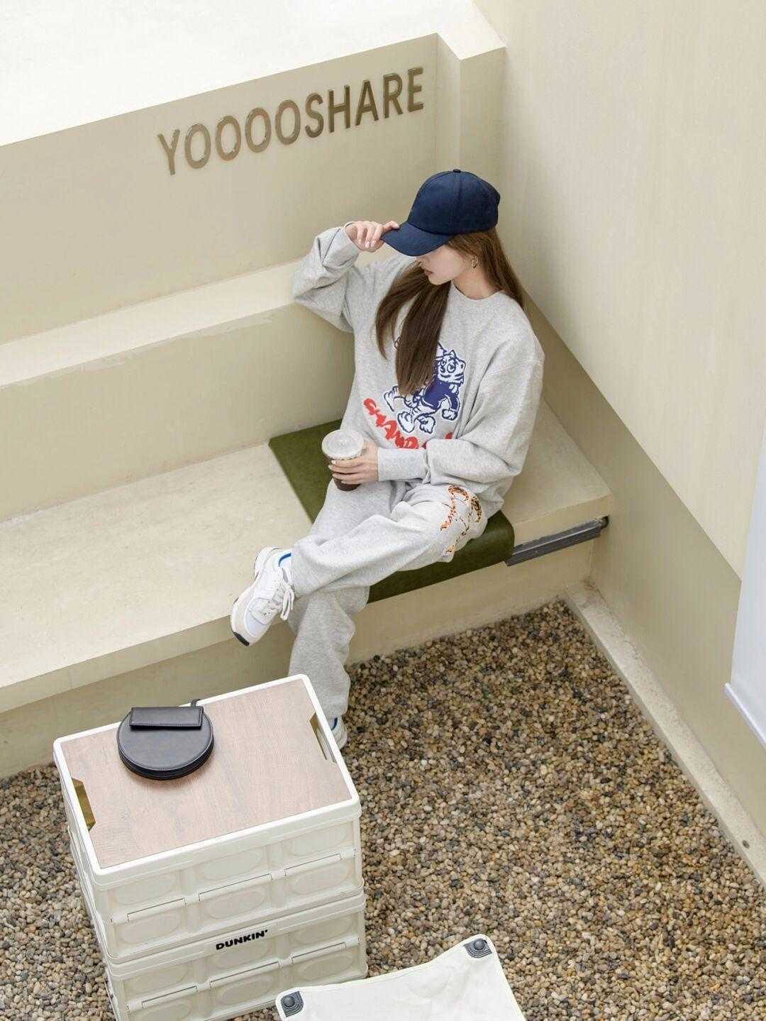 大长腿|初春的卫衣就该这样搭,减龄时髦又有个性,让你轻松美出新高度