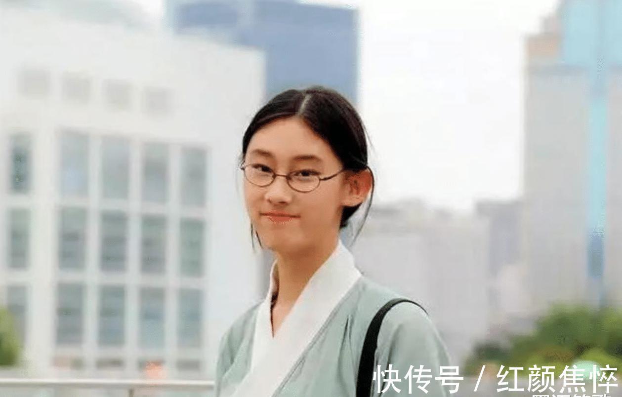 古诗文|清华才女武亦姝家教曝光:努力无法复制,它在实力面前不堪一击