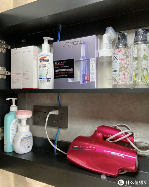 开关|入住后才知道,卫生间这些“缺乏思考”的设计有多难用,受够了!