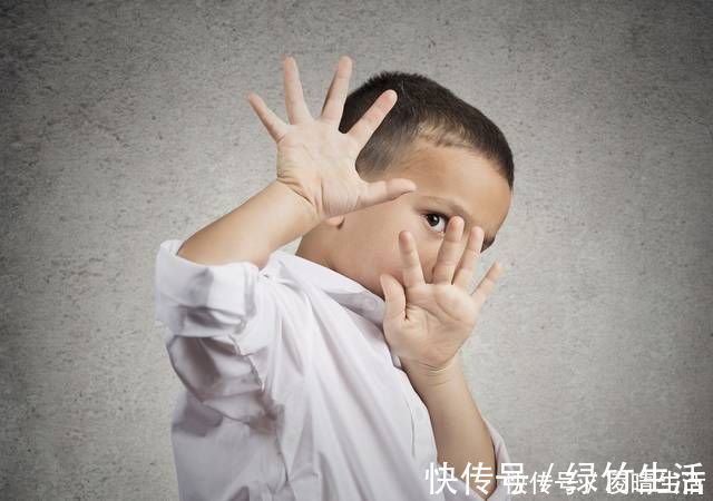 孩子|教育孩子时父母最不能说的两句话, 但肯定所有父母都说过!