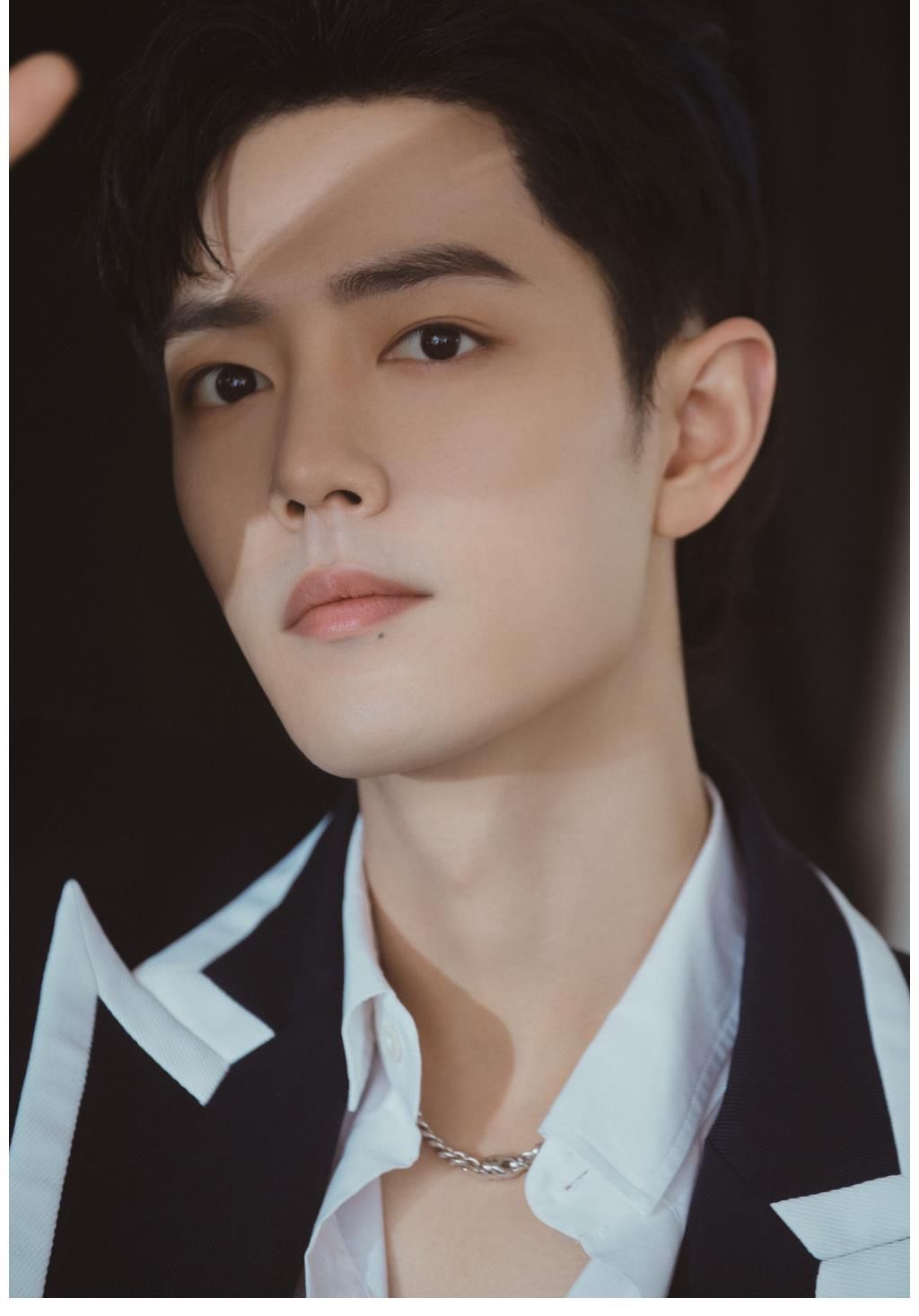 超话|上得了世界第一,却上不了国内第一,博君一肖被打压的到底有多狠