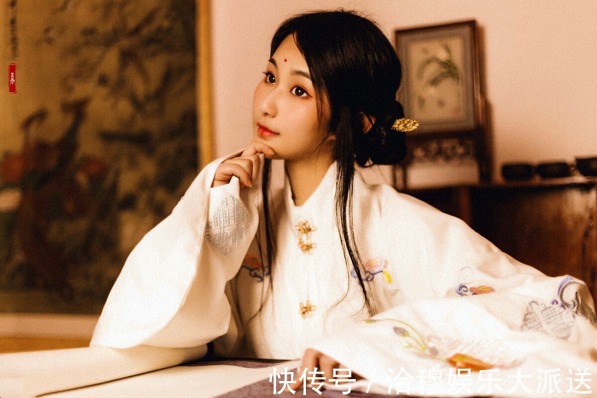 周而复|苏东坡派遣小妾服侍和尚,得知两人一夜忙活后,对禅师感激涕零