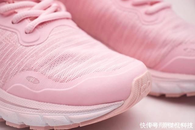 运动|跑者的户外装备，咕咚10K悦弹跑鞋测评