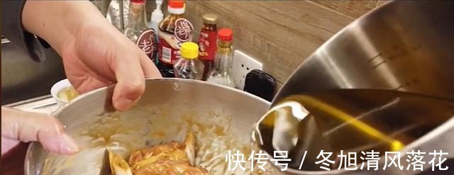 这种板栗烧鸡做法你绝对没吃过，口味厚重，香气扑鼻，味道好极了！