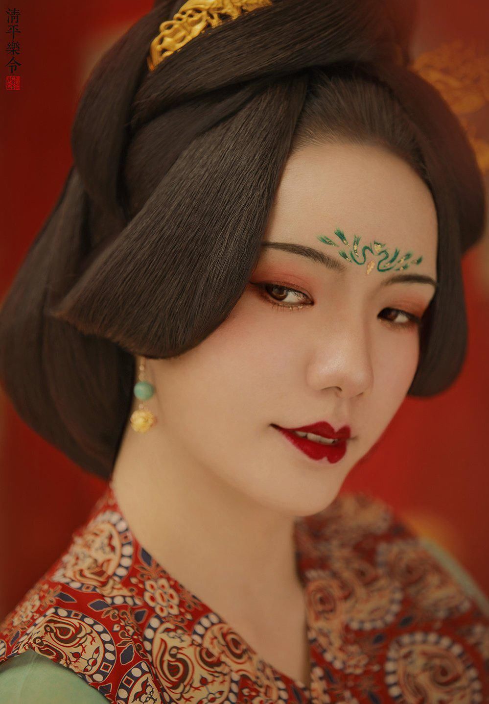 眼睛|“天生古风脸”都有哪些特点?中2个以上就可以放心穿汉服了