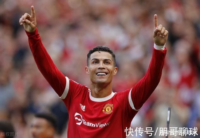 踢法|C罗5场6球,粉丝高喊CR7=球王,梅西球迷应多份理解+尊重
