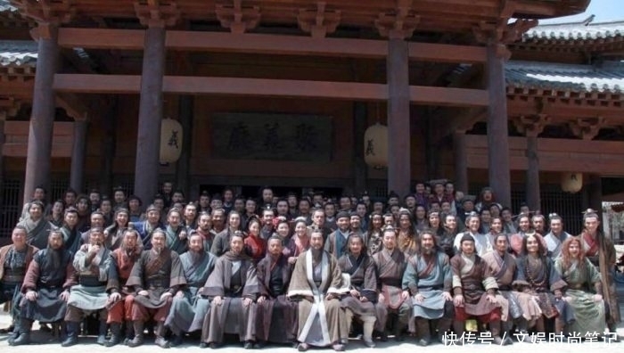 水浒|水浒英雄一百零八条好汉,能配用神兽做名号的也只有这两人了