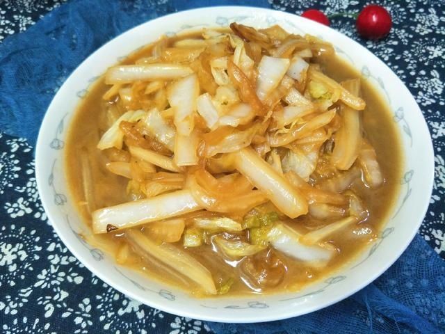 白糖|炒醋溜白菜时，记住“3种调料”顺序，白菜清脆爽口，提味好吃