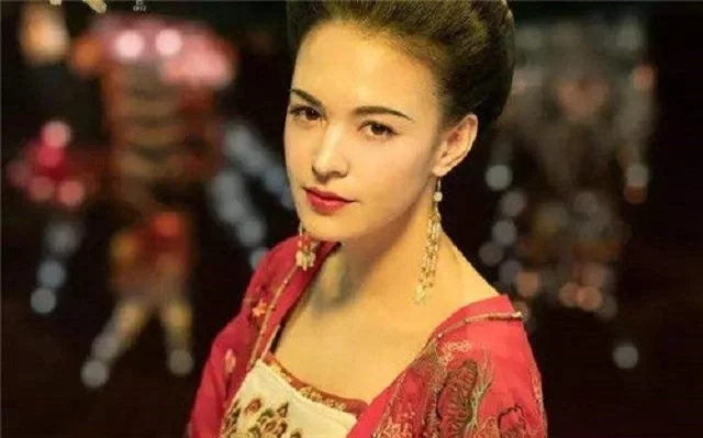 杨玉环真实体重，都市女孩们笑不出来了