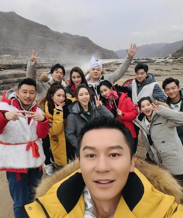 新《跑男》7个人海报官宣!从C位看端倪本季由他出任队长