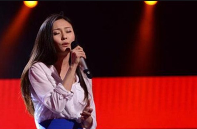 她隐瞒婚史参加《中国好声音》，成名后选择离婚，今却已成这样